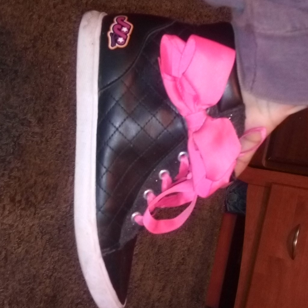 JoJo shoes